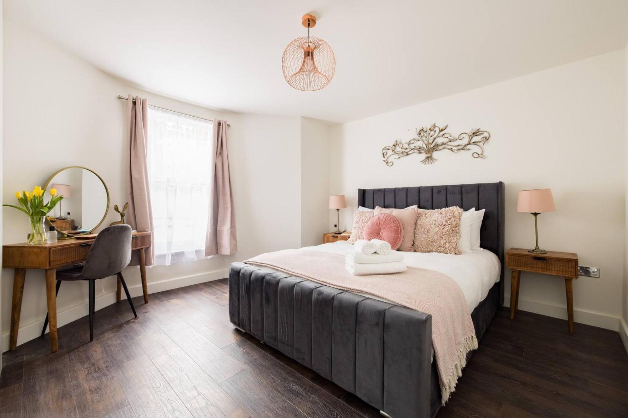 Wild Roses Serviced Apartments - Chelsea Londra Dış mekan fotoğraf