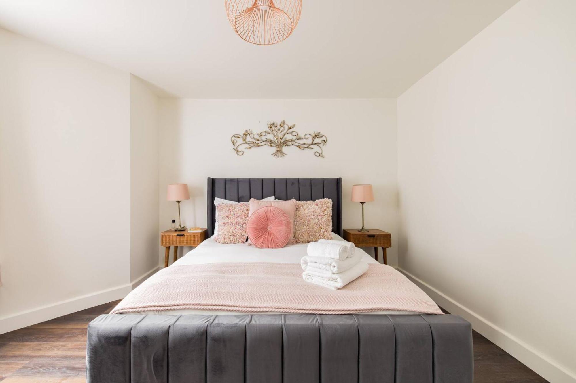 Wild Roses Serviced Apartments - Chelsea Londra Dış mekan fotoğraf