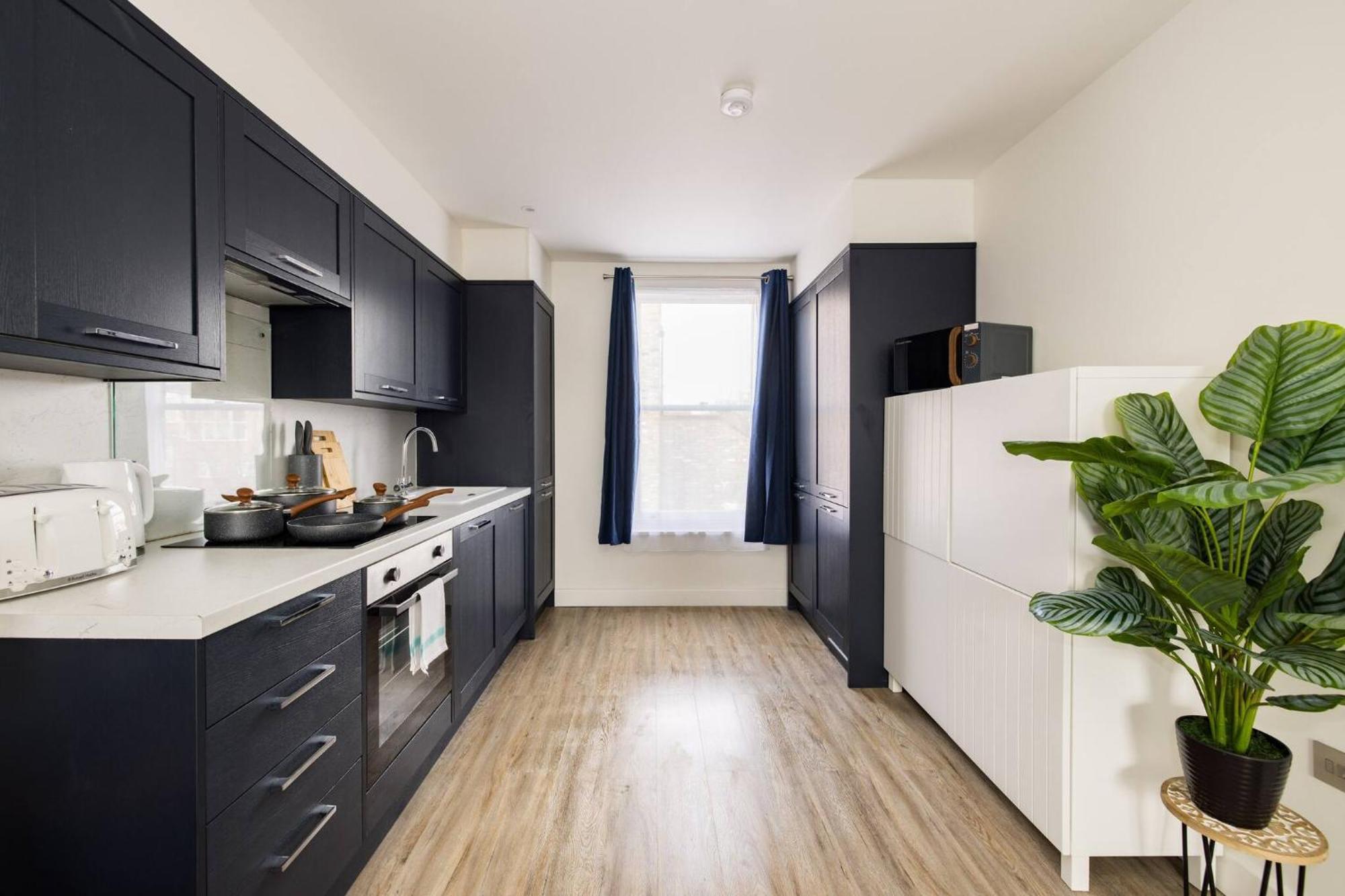 Wild Roses Serviced Apartments - Chelsea Londra Dış mekan fotoğraf