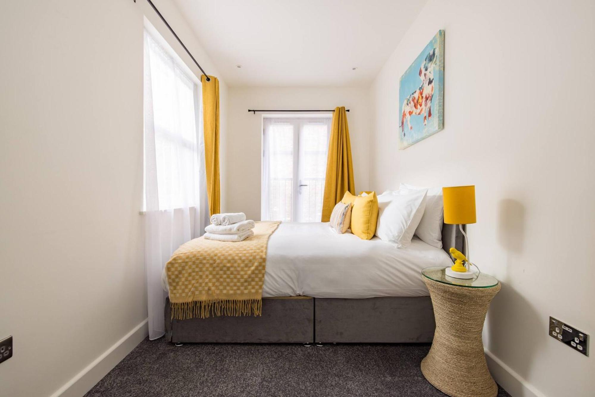 Wild Roses Serviced Apartments - Chelsea Londra Dış mekan fotoğraf